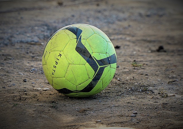 重建迫在眉 重建迫在眉